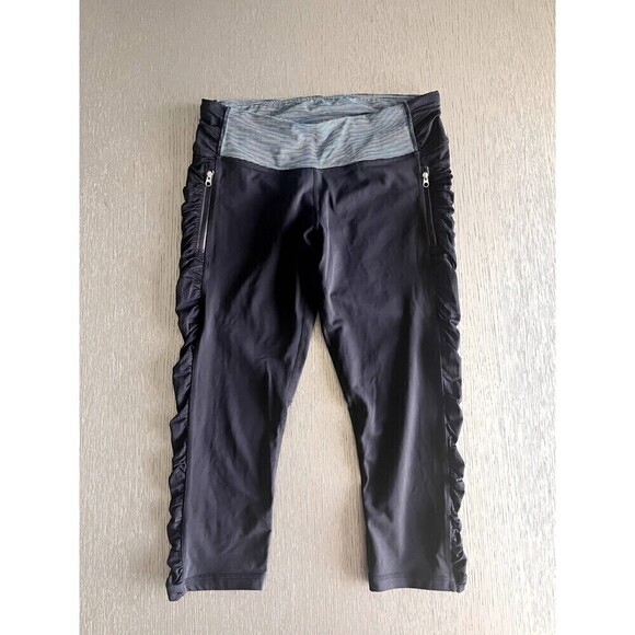 Lululemon Run in the Sun Crop Leggings Size 8-Deep Coal/Wee Are From Space Multi - Picture 1 of 10